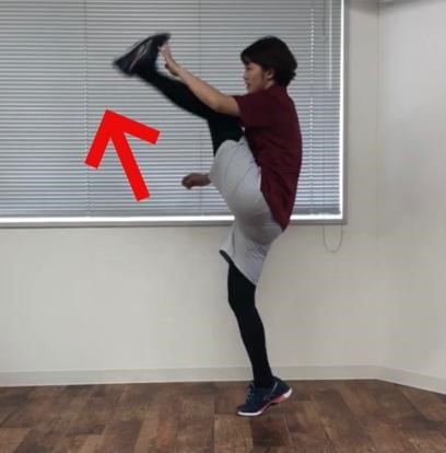 バレーボールのウォーミングアップに最適!下半身の動的ストレッチ2種