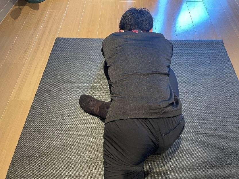 日課にしてほしい股関節のストレッチ!