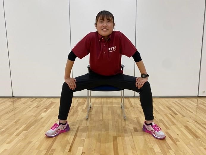 在宅ワークで疲れている身体にオススメ!ストレッチ3選〜下半身編〜