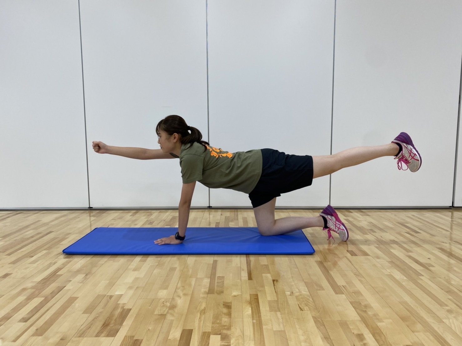親子でやってみよう！バレーボールお家トレーニング
