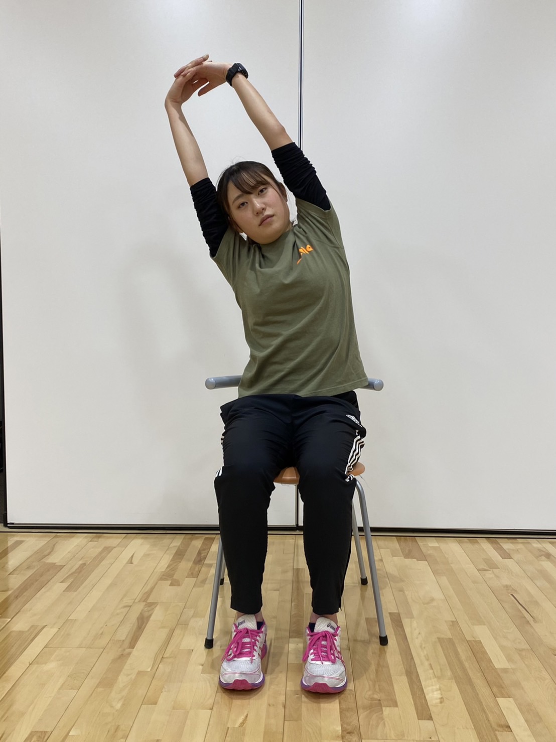 在宅ワークで疲れている身体にオススメ!ストレッチ3選〜下半身編〜