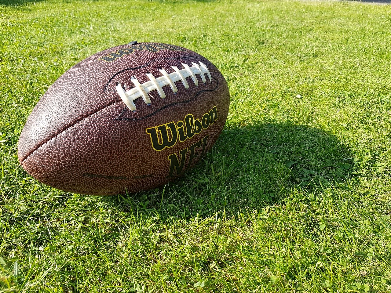 ノジマ相模原ライズ選手に教えてもらおうシリーズ第一弾「アメフトとラグビーの違いはこれだ!」