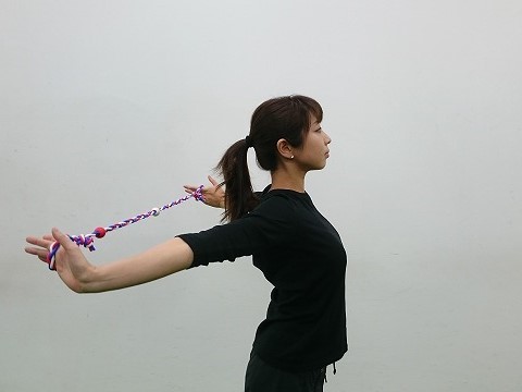 肩甲骨の柔軟性を高め、ゴルフの上達と健康増進を!
