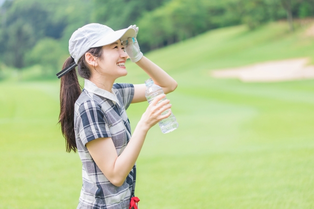 酷暑の夏を乗り切ろう!ゴルフにおける熱中症対策
