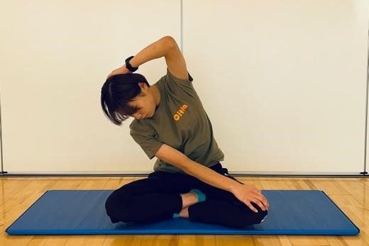 今年の疲れは今年のうちに!上半身ストレッチ3選